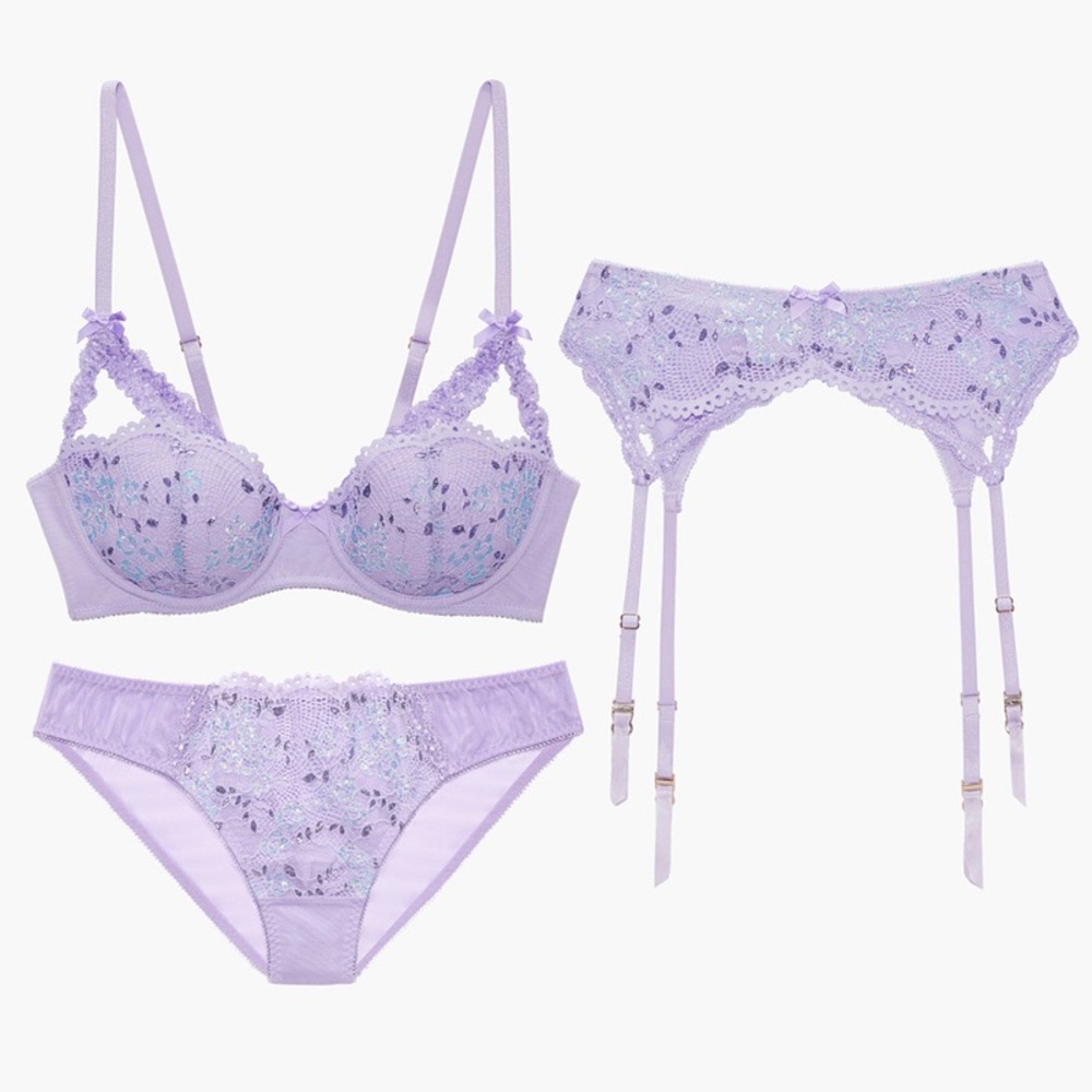 Lacy After Hours 3 piece Savage x Fenty set